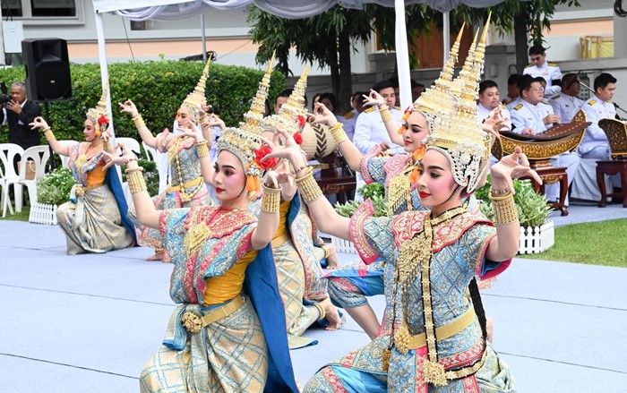  กรมสมเด็จพระเทพฯ ทรงบวงสรวงราชรถ พิธีถวายพระเพลิงพระบรมศพ สมเด็จพระพันปีหลวง