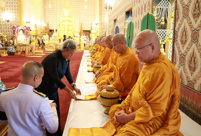  กรมสมเด็จพระเทพฯ ทรงบวงสรวงราชรถ พิธีถวายพระเพลิงพระบรมศพ สมเด็จพระพันปีหลวง
