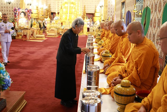  กรมสมเด็จพระเทพฯ ทรงบวงสรวงราชรถ พิธีถวายพระเพลิงพระบรมศพ สมเด็จพระพันปีหลวง