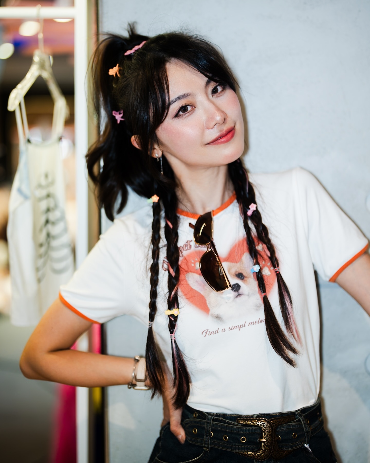 เว็บดีไซเนอร์สาวสวย รับจ๊อบส่งอาหาร