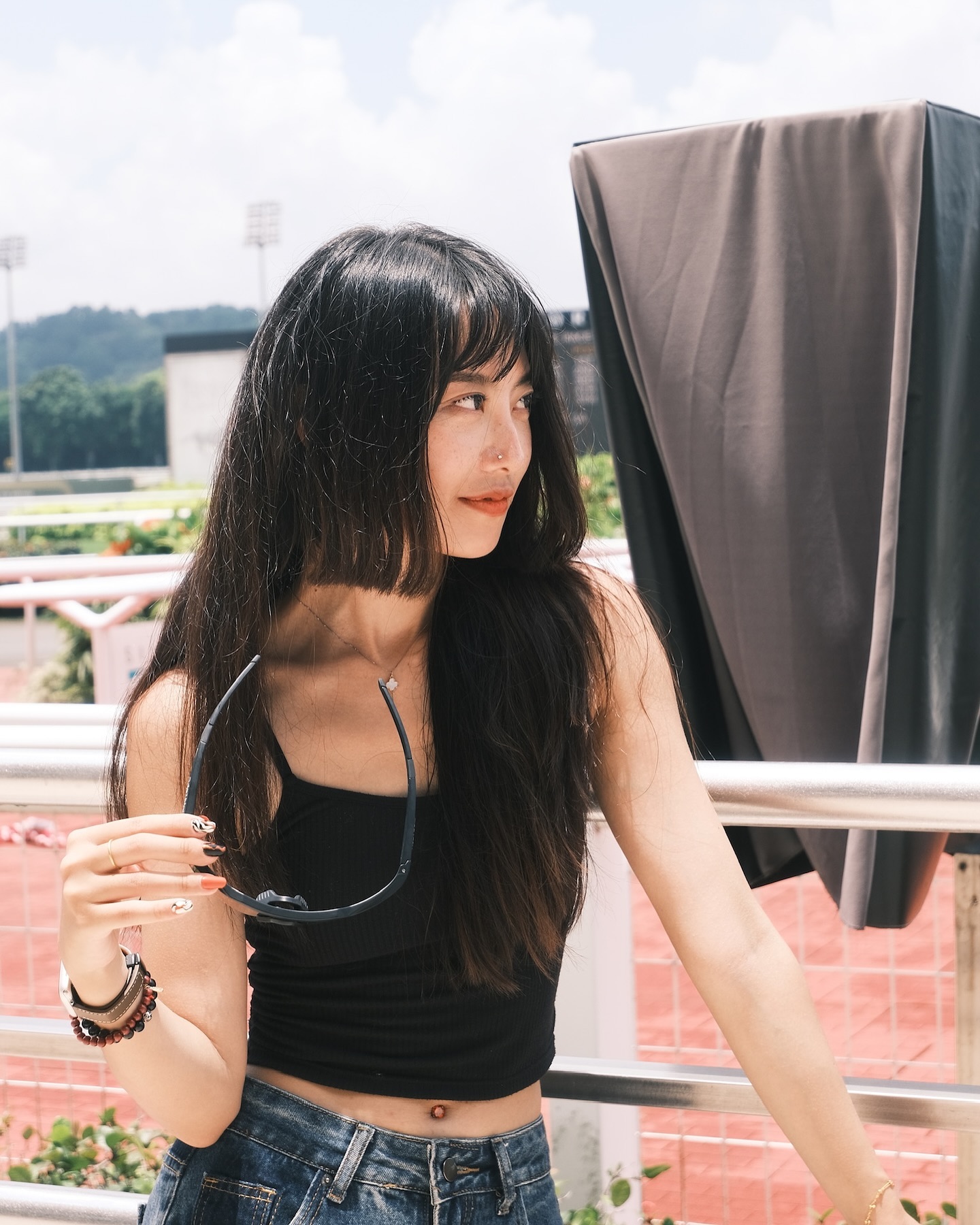 เว็บดีไซเนอร์สาวสวย รับจ๊อบส่งอาหาร