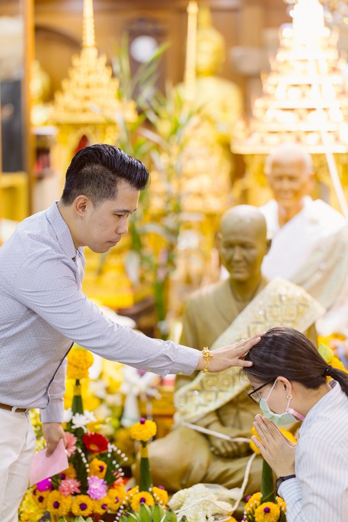 ประวัติ อ.เชียง ปัณณวิชญ์ แก้ดวงจากภาพนิมิต