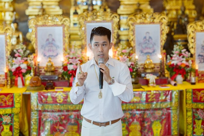 ประวัติ อ.เชียง ปัณณวิชญ์ แก้ดวงจากภาพนิมิต