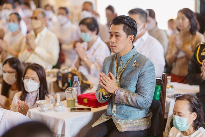 ประวัติ อ.เชียง ปัณณวิชญ์ แก้ดวงจากภาพนิมิต