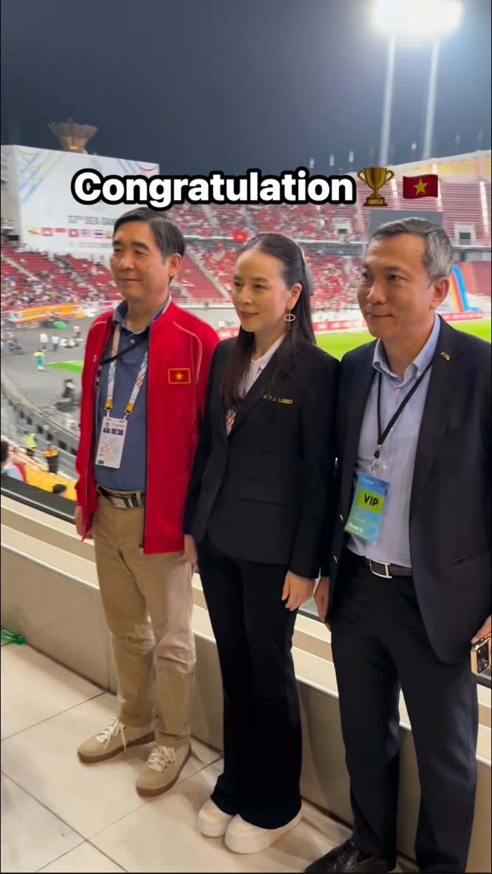 มาดามแป้ง เจอแฟนบอลทัวร์ลง หลังบอลไทยชวดแชมป์ซีเกมส์คาบ้าน  