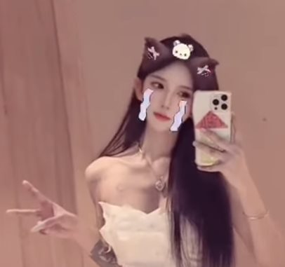 เน็ตไอดอลสาวจีนวัย 26 ถูกพบกลายเป็นคนเร่ร่อนในกัมพูชา 