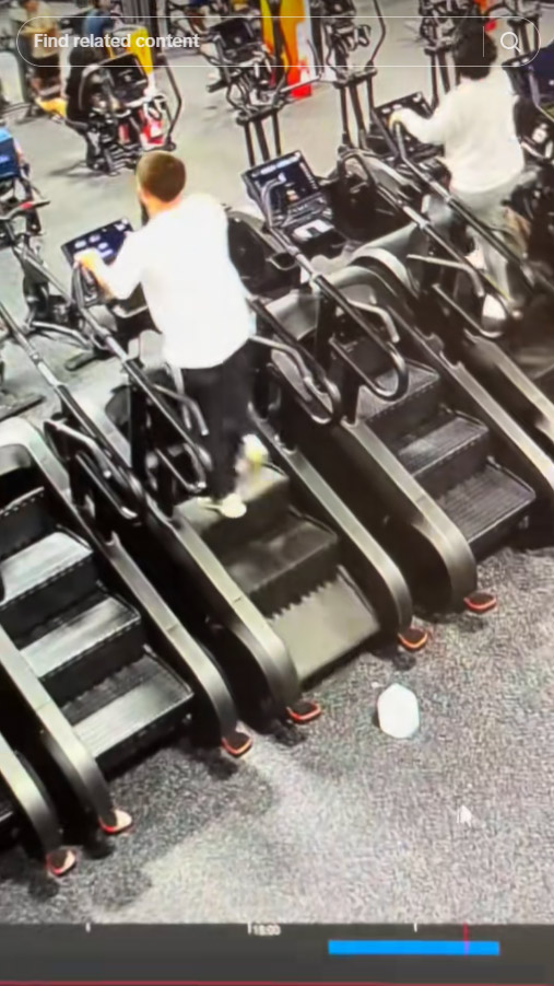 หนุ่มสุดนอยด์ กระเป๋าหายในยิม