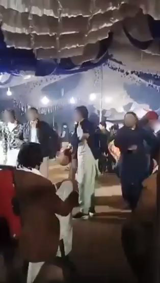 ระเบิดกลางงานแต่งงาน