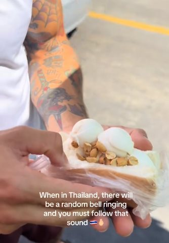 รีวิวไอติมรถเข็นไทย รอมา 3 สัปดาห์ รีวิวไอติมรถเข็นไทย รอมา 3 สัปดาห์