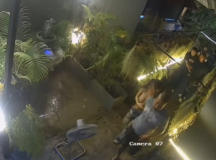 เสือ ดุสิต มอบตัว