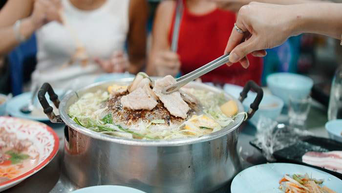 หมูกระทะคุณย่า สายไหม เจ้าของลงมาปิดตำนานเอง 