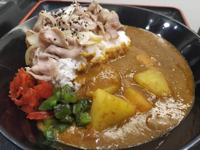 โบกมือลา หลังอยู่มา 7 ปี โบกมือลา หลังอยู่มา 7 ปี