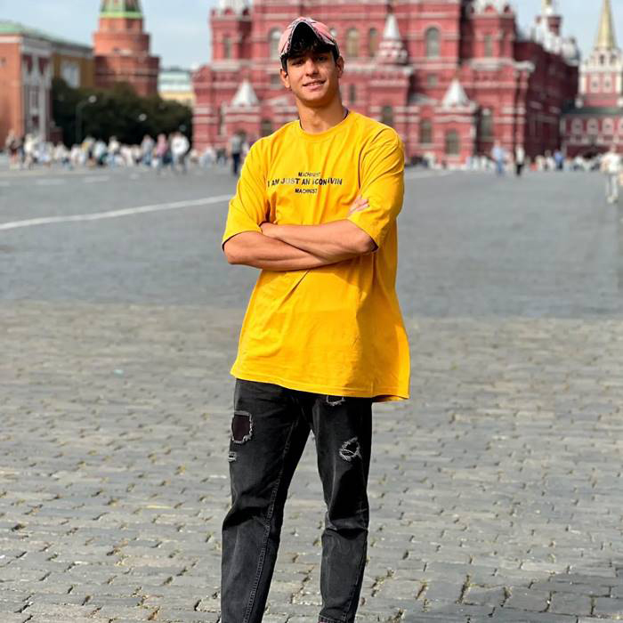 อิหร่านประหารชีวิต แชมป์มวยปล้ำหนุ่ม