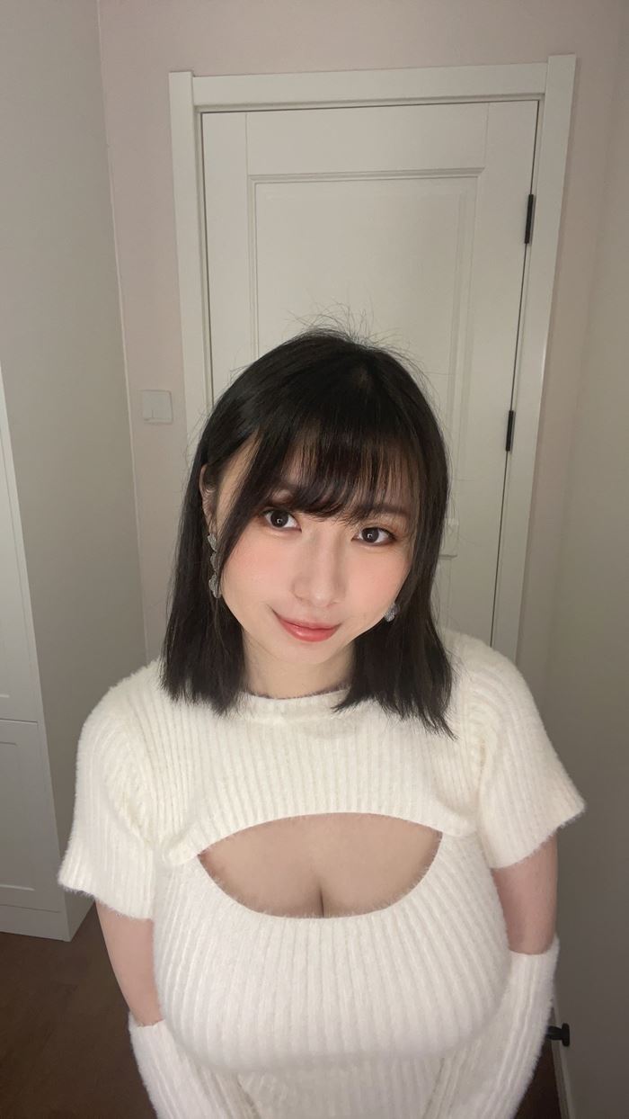 เน็ตไอดอลสาว ไลฟ์โชว์กินอาหาร ทำเสื้อถกจนเป็นชอตหลุด เน็ตไอดอลสาว ไลฟ์โชว์กินอาหาร ทำเสื้อถกจนเป็นชอตหลุด