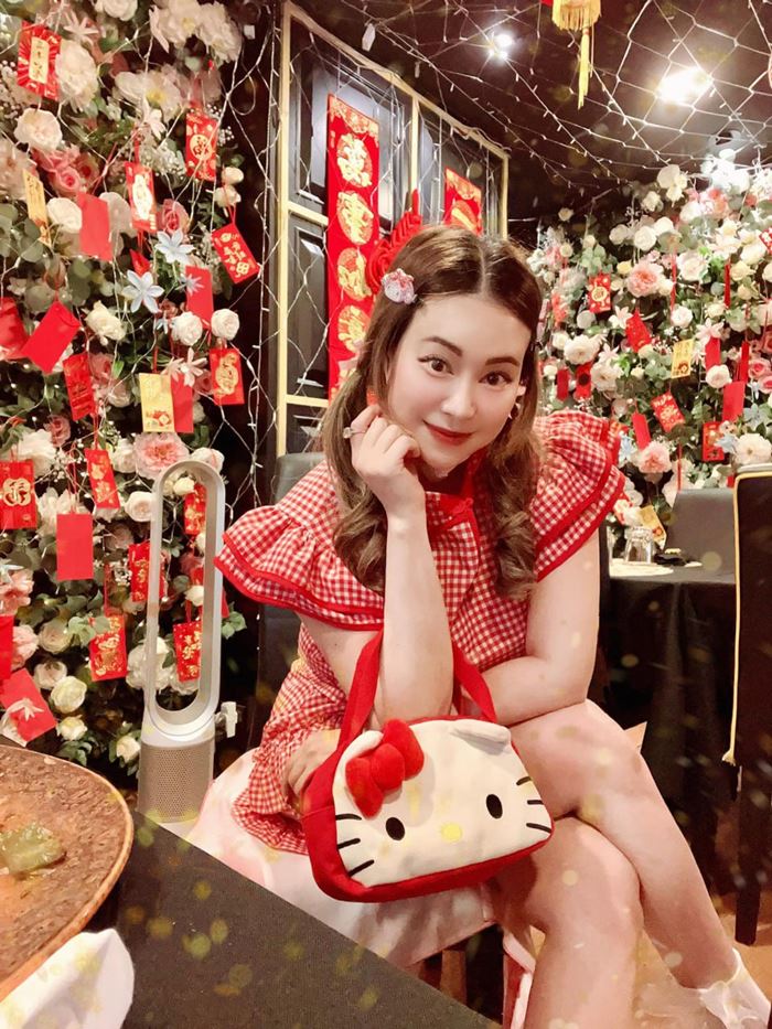 ไฮโซตั๋ม อดีตคู่กรณี โพสต์ล่าสุดหลังมีข่าว หมอแอร์ โดนจับ ไฮโซตั๋ม อดีตคู่กรณี โพสต์ล่าสุดหลังมีข่าว หมอแอร์ โดนจับ