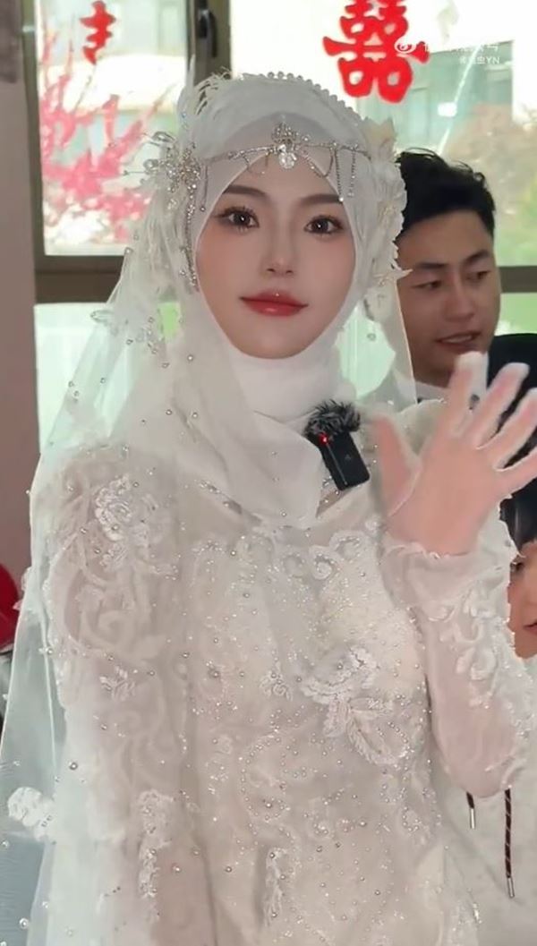 เจ้าสาวสวย ออร่านางฟ้า เป๊ะทุกมุมจนนึกว่า AI
