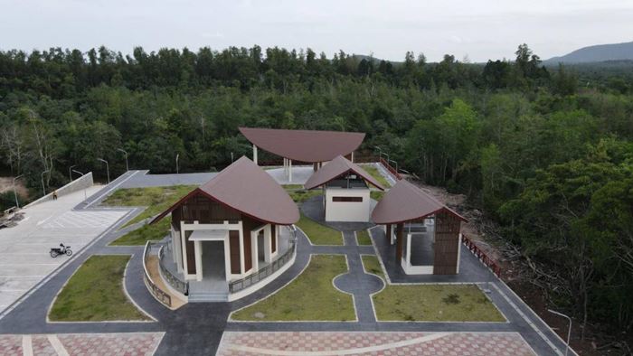 งบเกือบ 20 ล้าน แต่ปล่อยร้าง งบเกือบ 20 ล้าน แต่ปล่อยร้าง