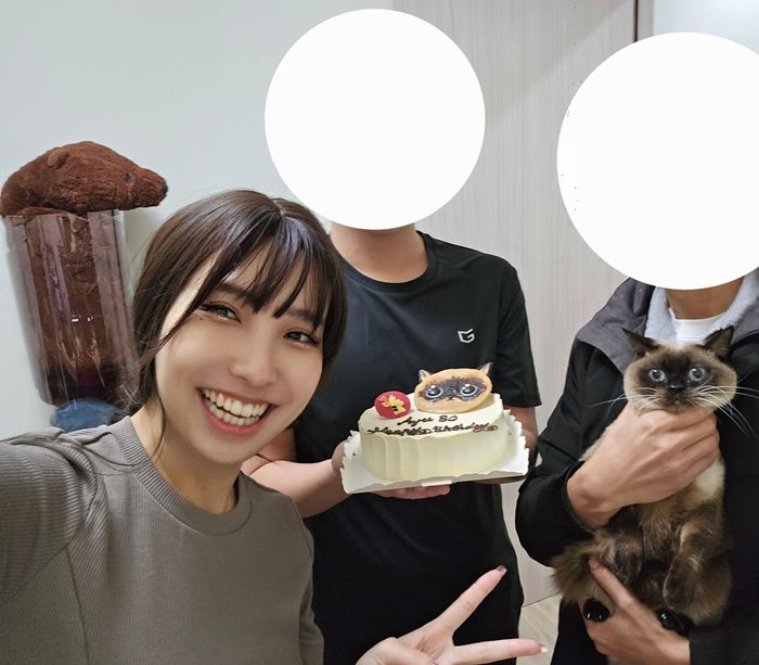 คอสเพลย์สาวแซ่บเปิดใจ มีสามี 2 คน เผยชีวิตรักแท้แบบ ฉันอยู่ตรงกลาง