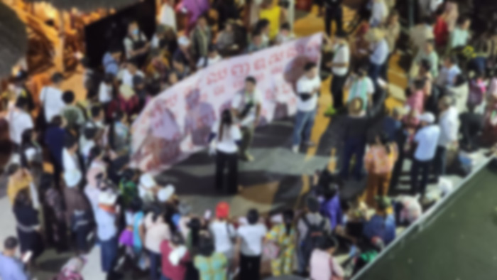 กัมพูชาขน 900 คน เยือนปราสาทตาเมือนธม เคลม 44 พยัญชนะไทย 