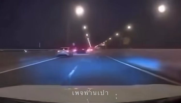 ก๊วนรถแต่งซิ่งพังยับ 10 คัน เปิดนาทีแข่งกันมาบนทางด่วน
