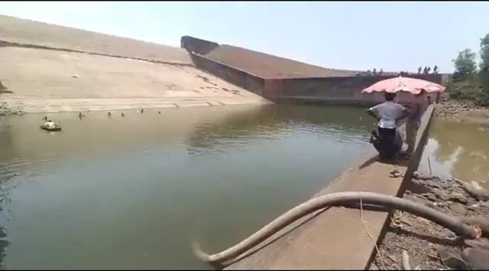 มือถือตกน้ำ