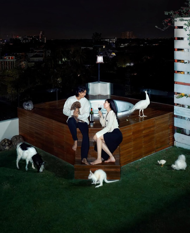 ไป๊ ทาคน เปิดบ้านหรู พาชมสวนสัตว์บนดาดฟ้า