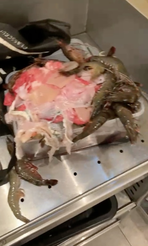 ร้านบุฟเฟต์จับได้ ลูกค้าขโมยอาหาร