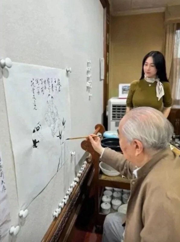 จิตรกรหมื่นล้าน วัย 87 มีลูกกับเมียเด็ก