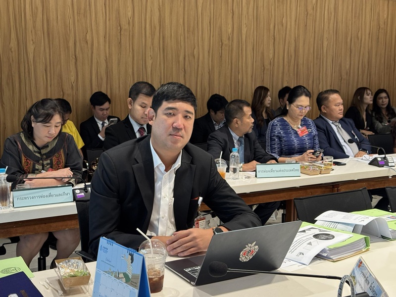 เท่าพิภพ ลิ้มจิตรกร