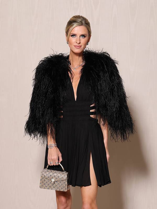 นิกกี้ ฮิลตัน น้องสาว ปารีส ฮิลตัน บินมาทำทรีตเมนต์ถึงไทย