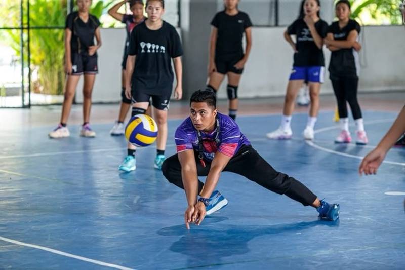 แมงกาแนง อดีตดาวตบหญิงอินโดฯ