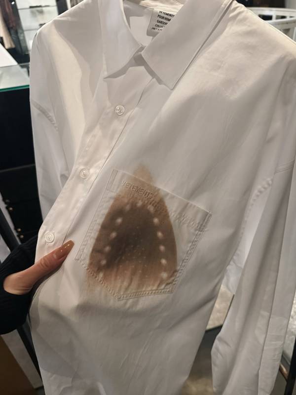 เสื้อ Vetements