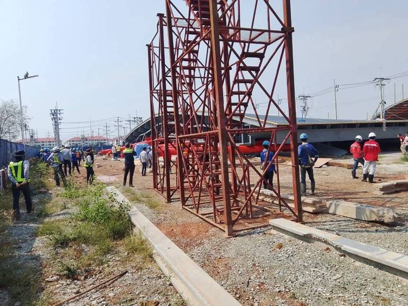 โดมถล่มที่ จ.สมุทรปราการ