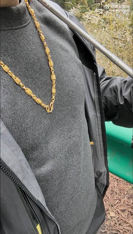 เสี่ยใส่ทองเดินป่า ดันทำจี้ทอง 4.4 แสน หาย