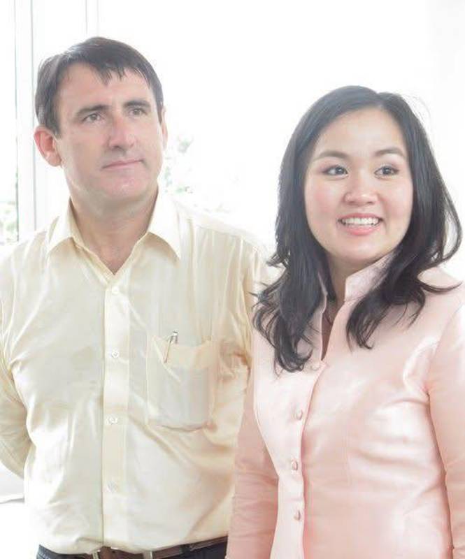 สรปุก ลงภาพครบรอบแต่งงาน 15 ปี 